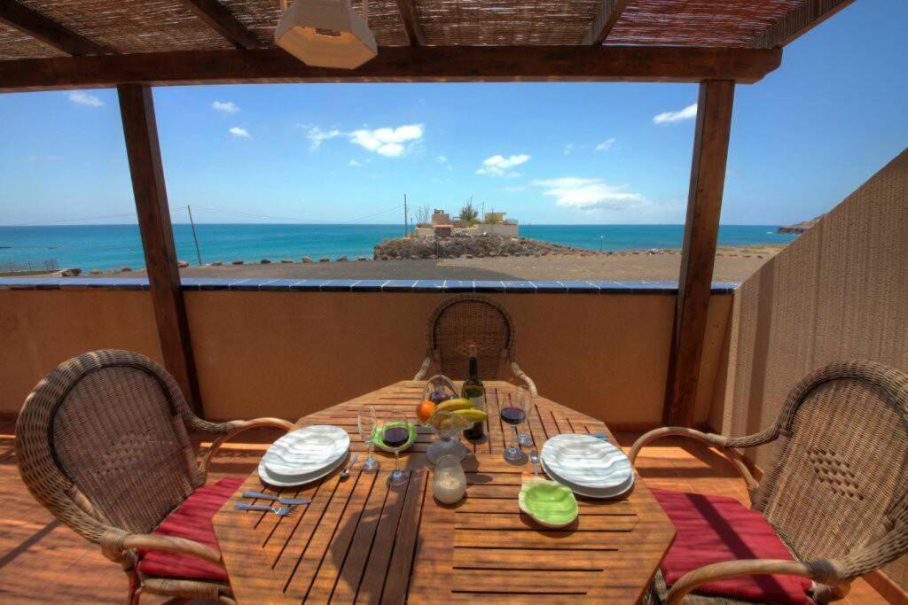 Wohnung Direkt Am Meer In Lajita Exteriér fotografie